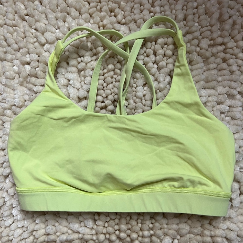 Lululemon sports bra